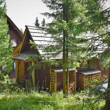 Zirbenwald Chalet Turracher Hohe Exteriör bild